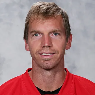Samuelsson, Mikael headshot