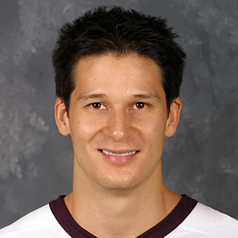 Kariya, Paul headshot