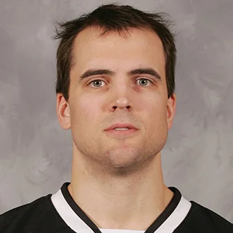 Petersen, Toby headshot